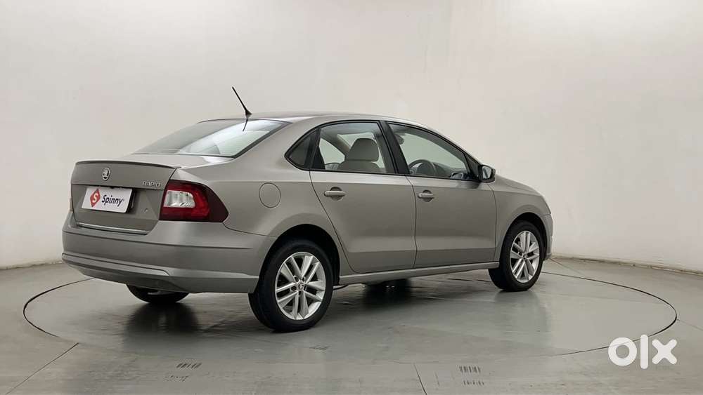 Skoda Rapid 1.6 Mpi At Style, 2017, Petrol