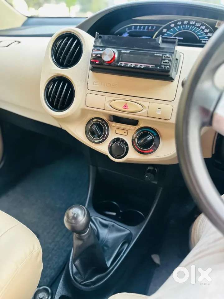 Toyota Etios Liva 1.2 Gx, 2017, Petrol