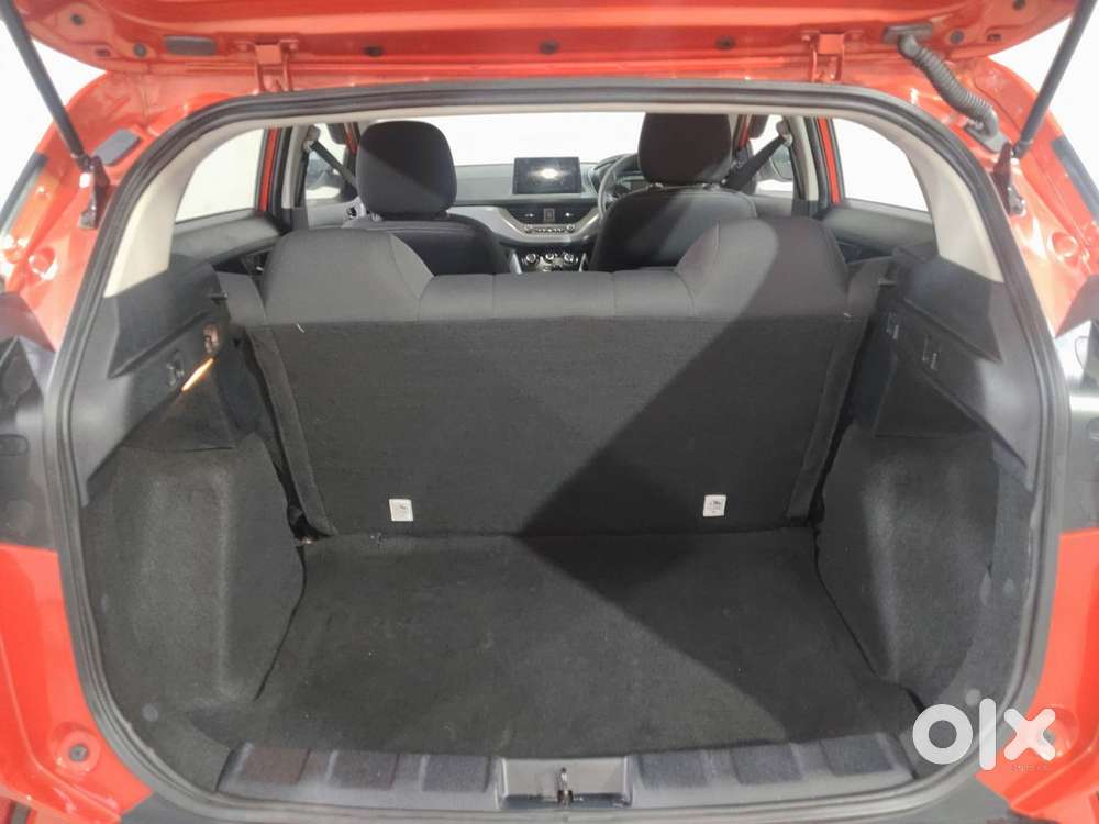 Tata Nexon 1.2 Revotron Xma Amt (s), 2022, Petrol