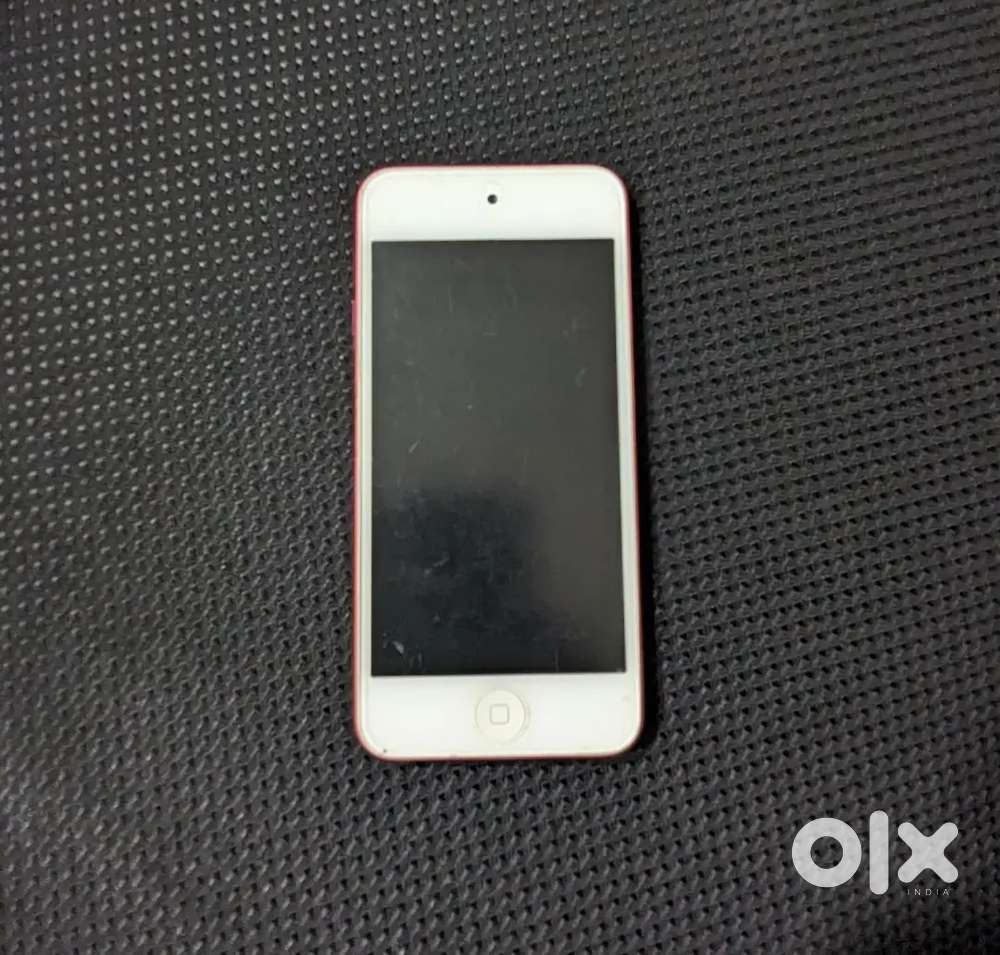 新品同様 iPod touch 第6世代 32GB シルバー 本体 安心保証 即日