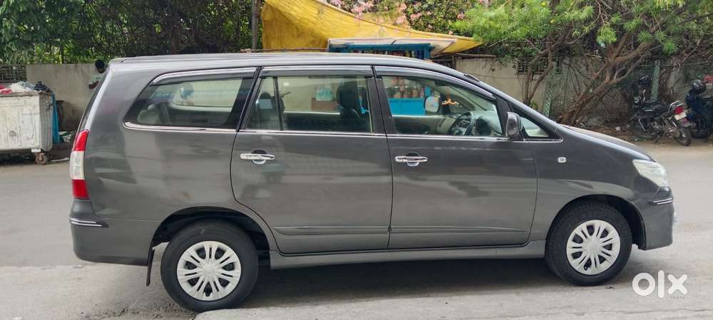 Toyota Innova 2.5 Gx (diesel) 8 Seater, 2015, Diesel