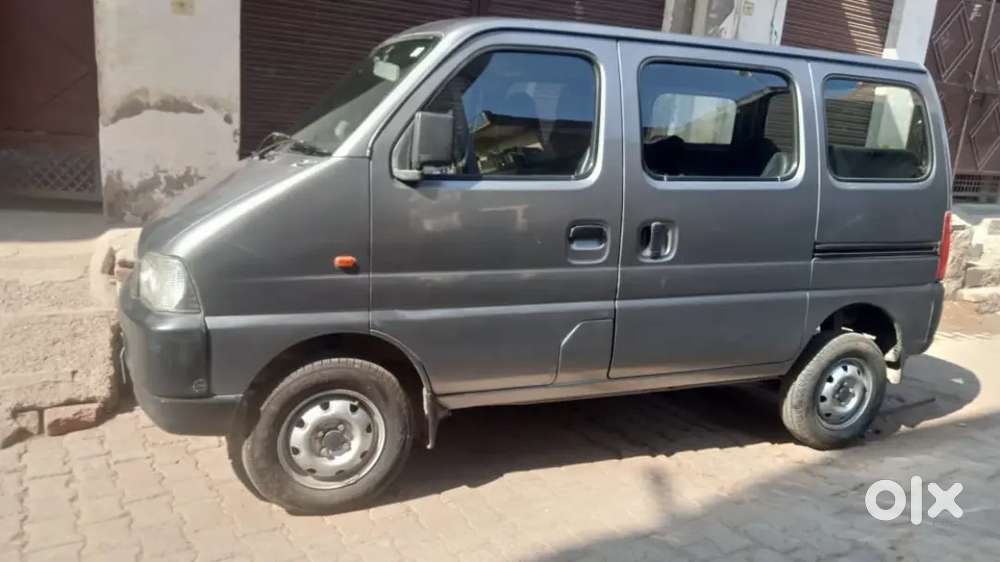 Maruti Suzuki Eeco 2017