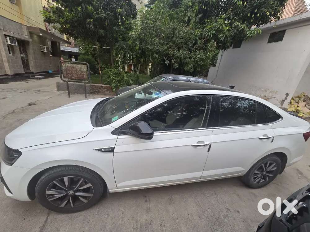 Skoda Slavia 1.0 Tsi At