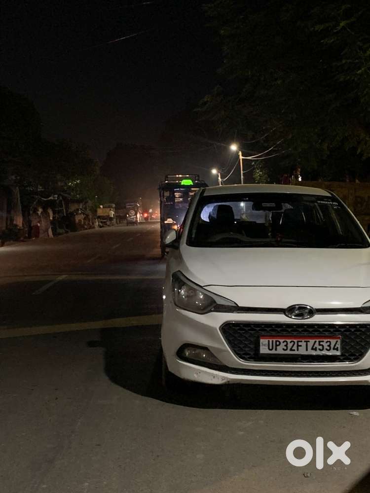 Hyundai I20 Asta Petrol 2015