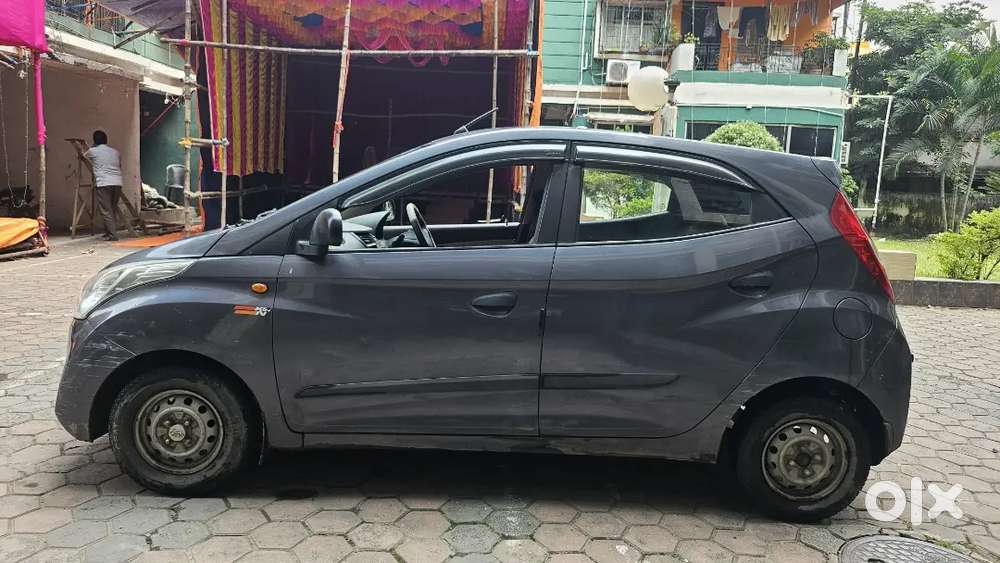 Hyundai Eon Magna 2015 Variant