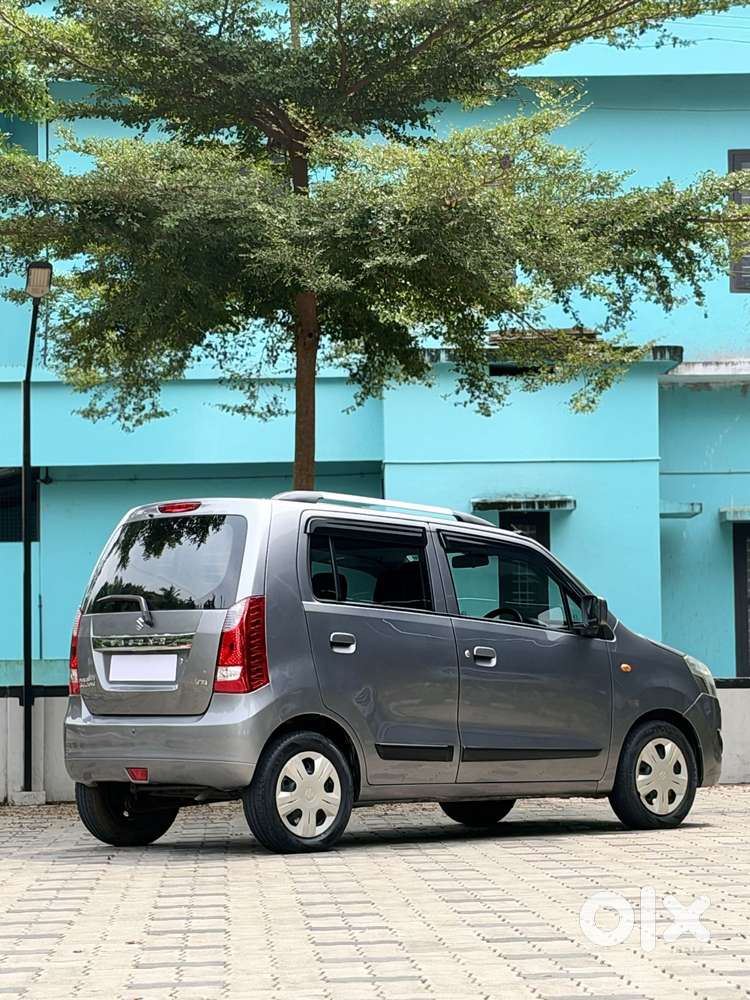 Maruti Suzuki Wagon R 1.0 Vxi, 2016, Petrol