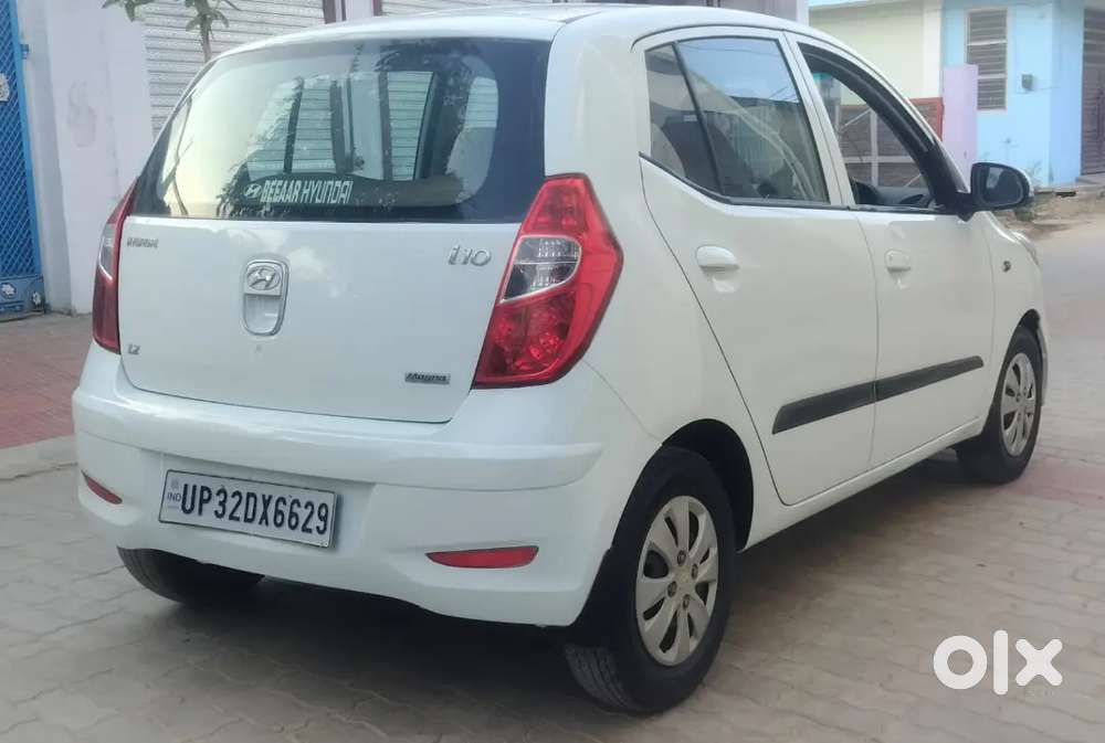 New Candition I 10 2011 Model 1 St Owner Petrol