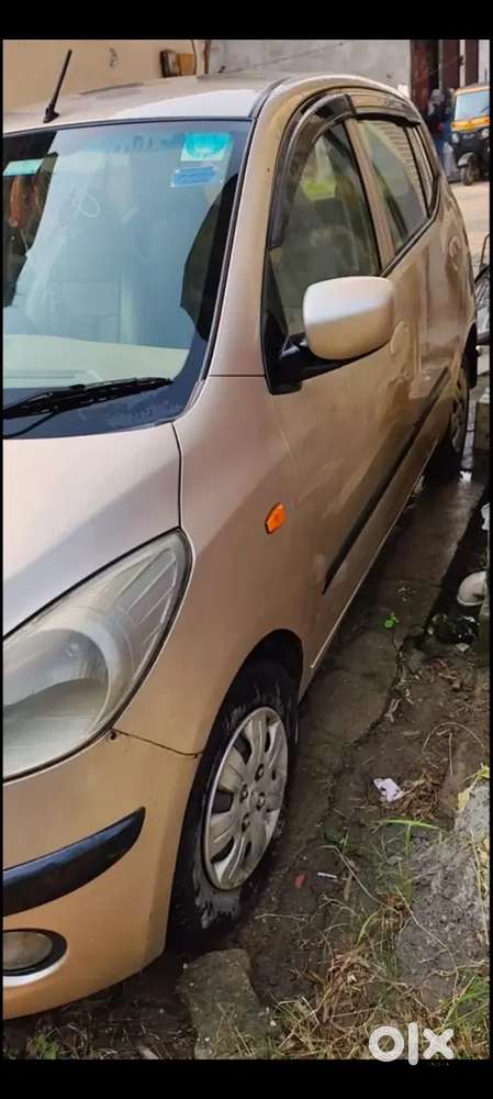 Hyundai I10 Magna Top Model 2010 Petrol/cng