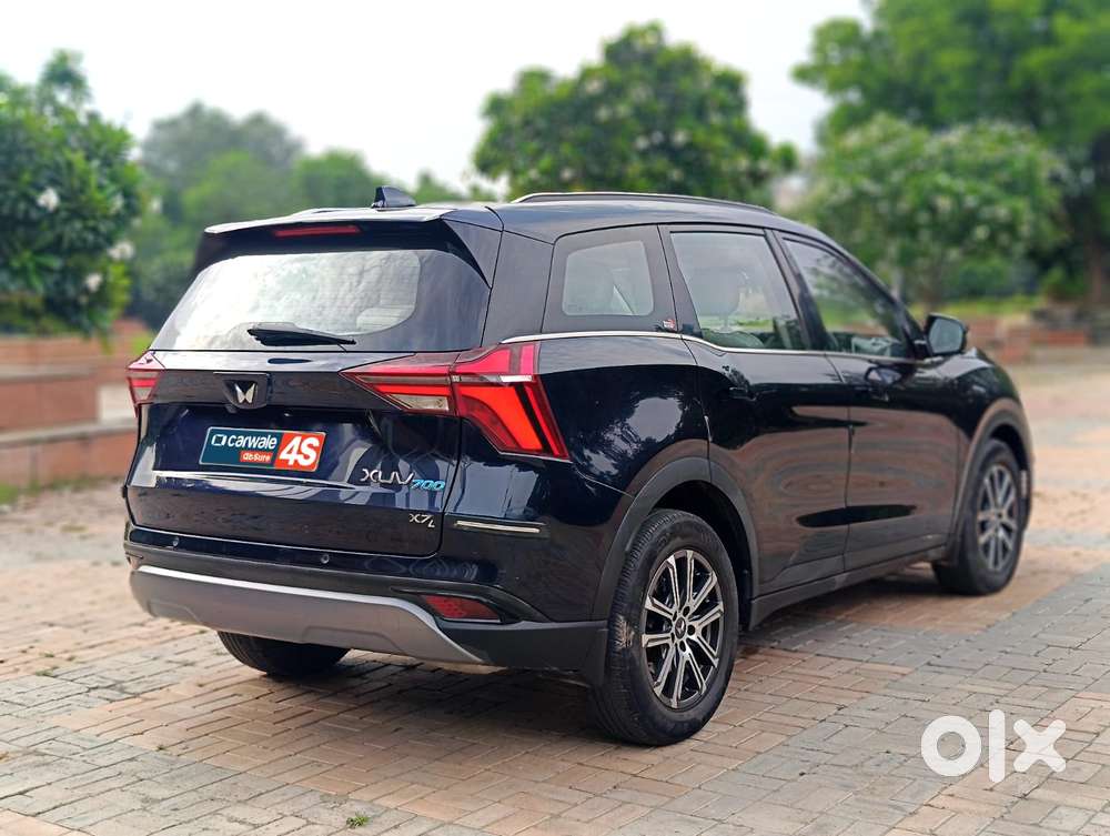 Mahindra Xuv700 2.0 Ax 7 Petrol At Luxury Pack Str, 2022, Petrol