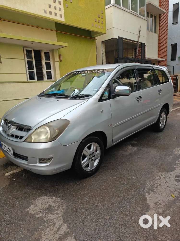 Toyota Innova 2006 Diesel Well Maintained