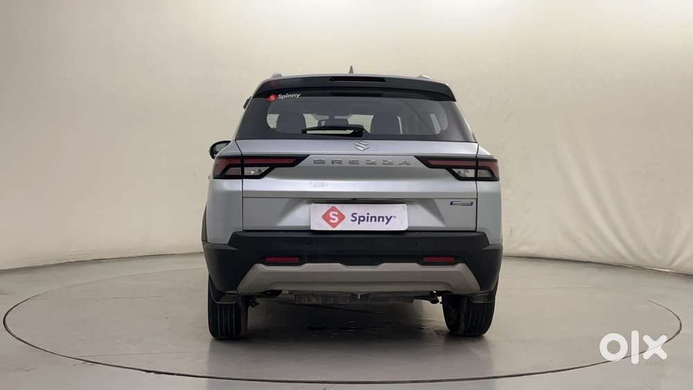 Maruti Suzuki Brezza 1.5 Zxi At Smart Hybrid Dual Tone, 2022, Petrol