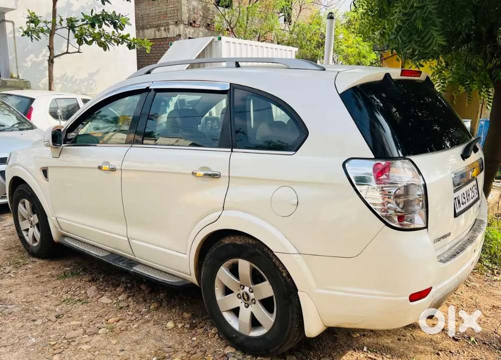 Chevrolet Captiva 2010 Diesel 100000 Km Driven