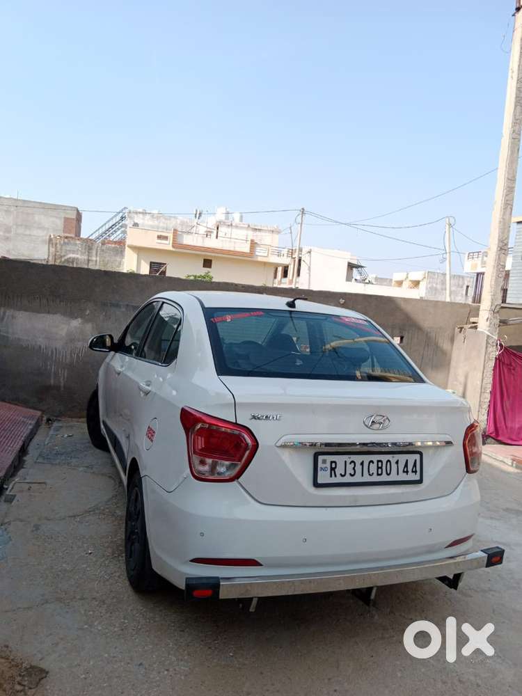 Hyundai Xcent 2016 Diesel 120000 Km Driven