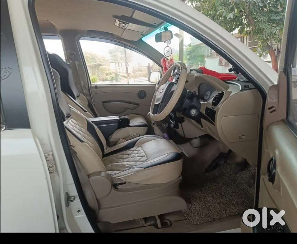 Mahindra Xylo 2015 Variant H8