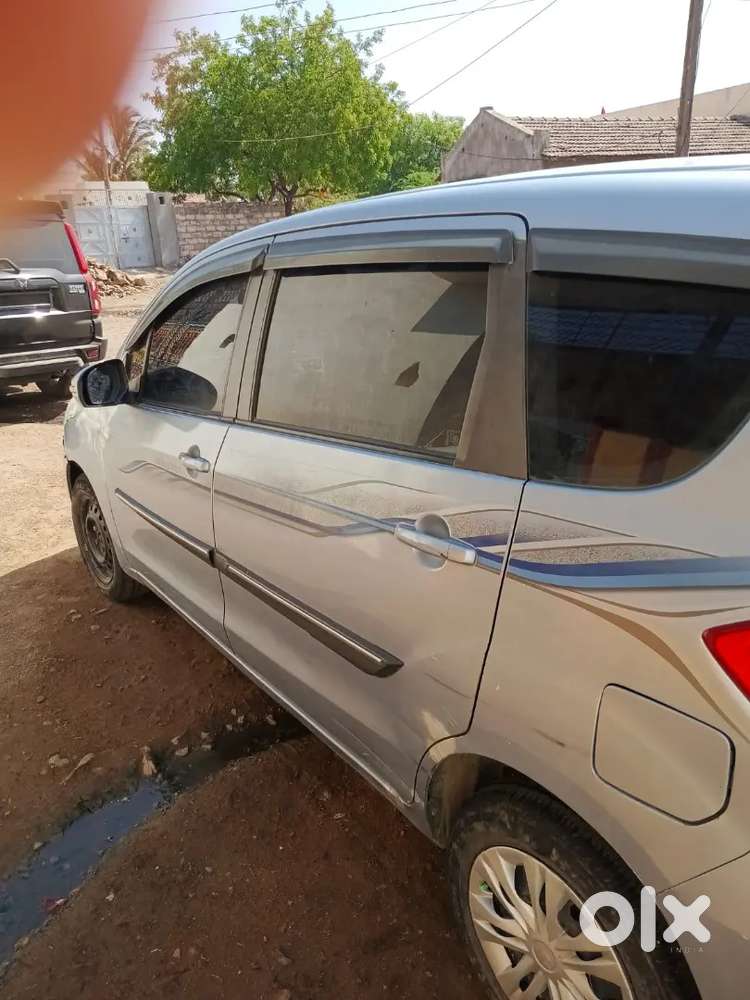Ertiga 2015 Desember Modals