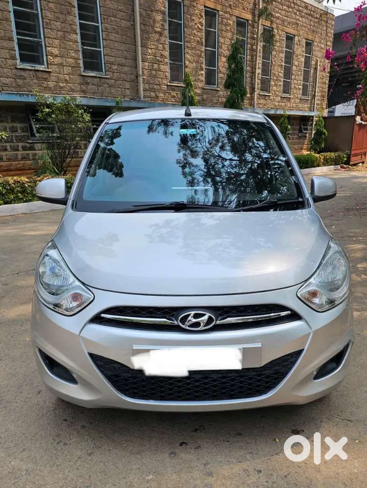Urgent Sale Hyundai I10 Sportz Automatic Model 2012