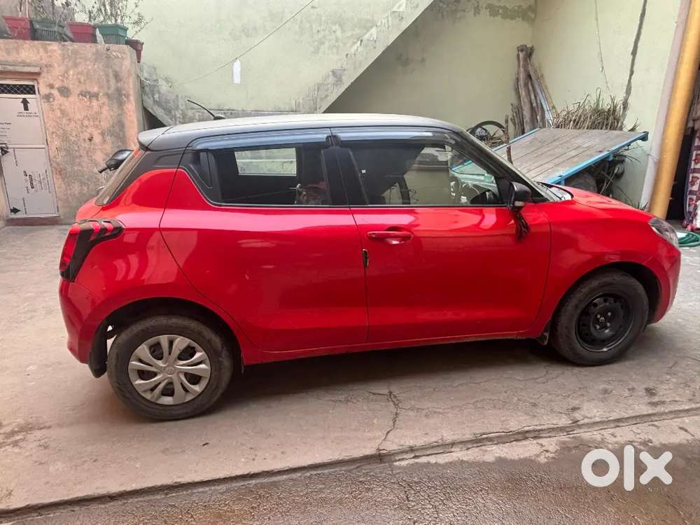 Maruti Suzuki Swift 2023 Petrol 30000 Km Driven