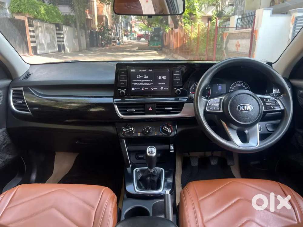 Kia Seltos 2021 Petrol Well Maintained