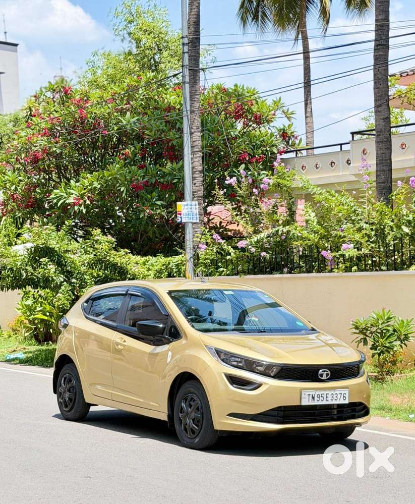 Tata Altroz 1.2 Xe, 2021, Petrol