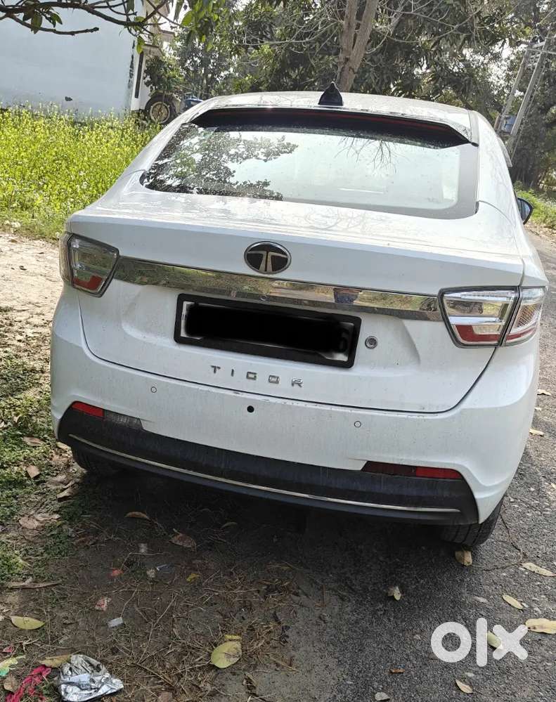 Tata Tigor 2025 Petrol New Facelift
