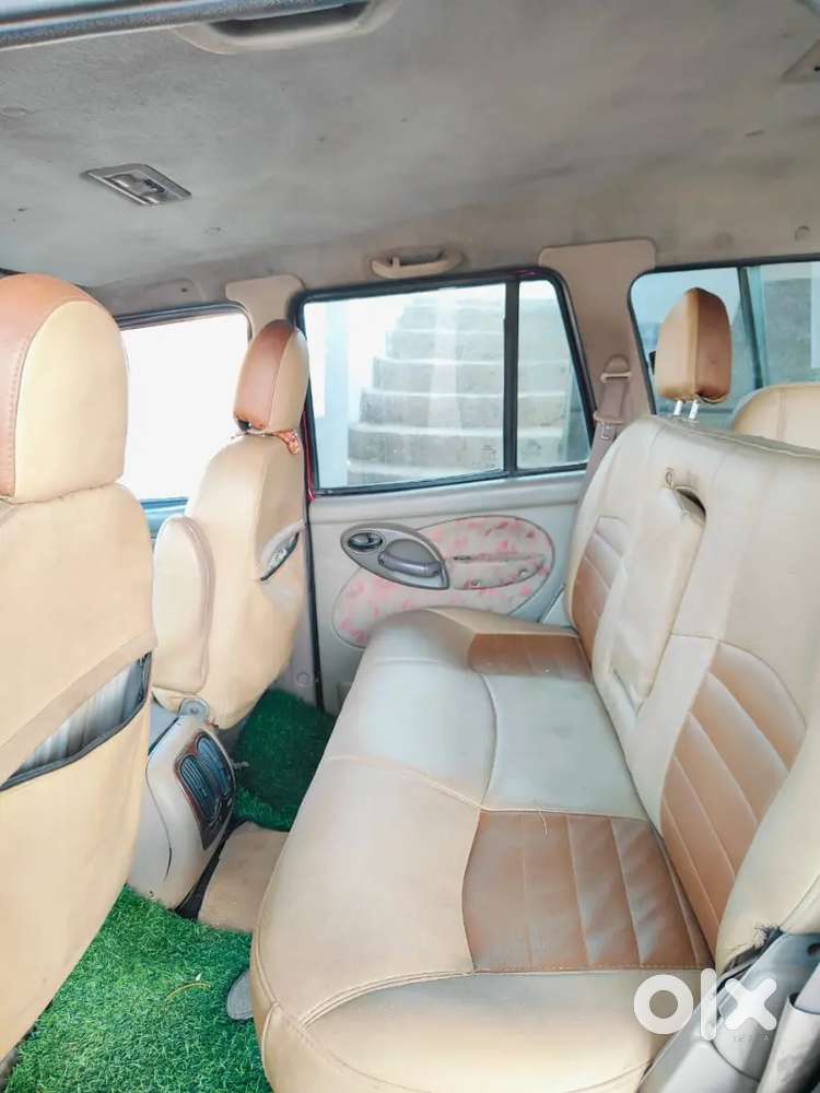 Mahindra Scorpio 2004