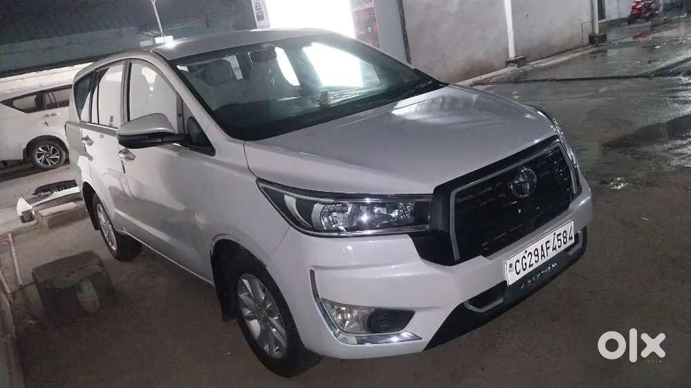 Toyota Innova Crysta 2023