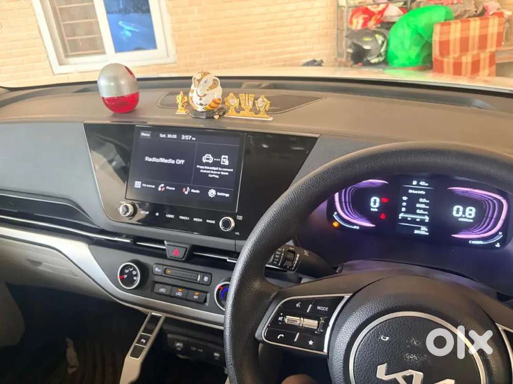 Kia Carens 2023 Petrol Good Condition