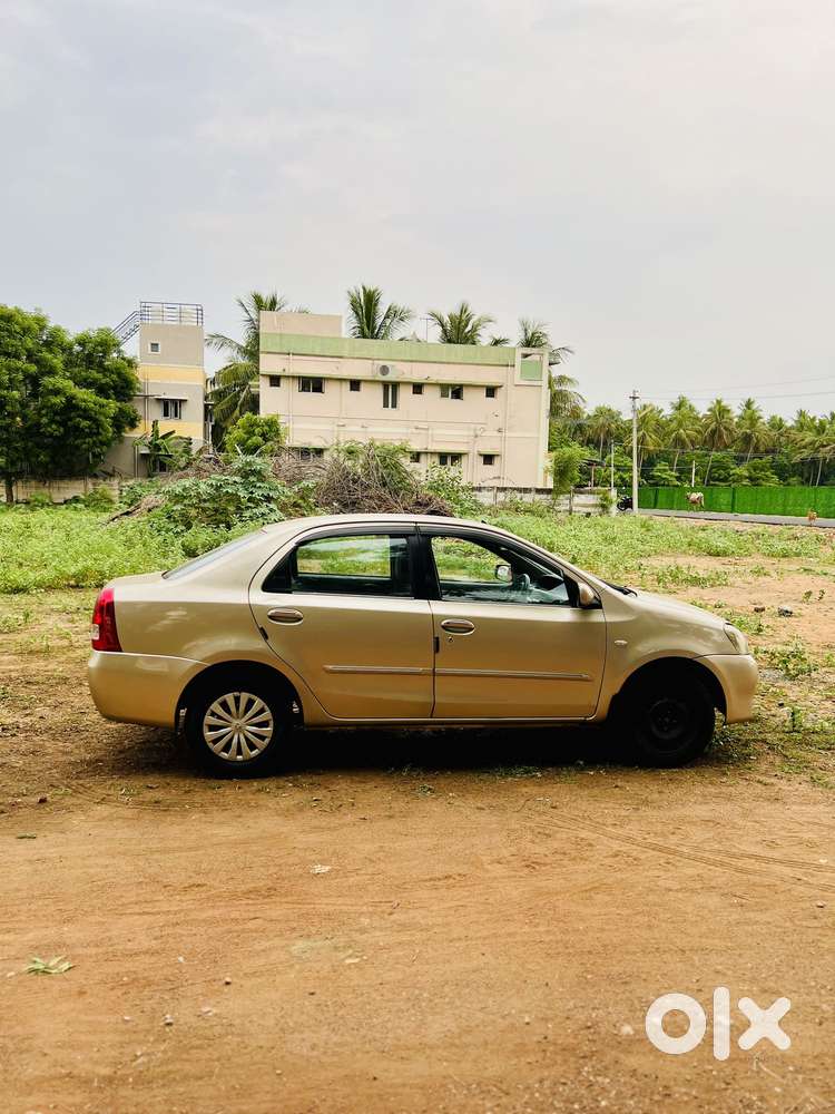 Toyota Etios 2010-2012 V, 2011, Petrol