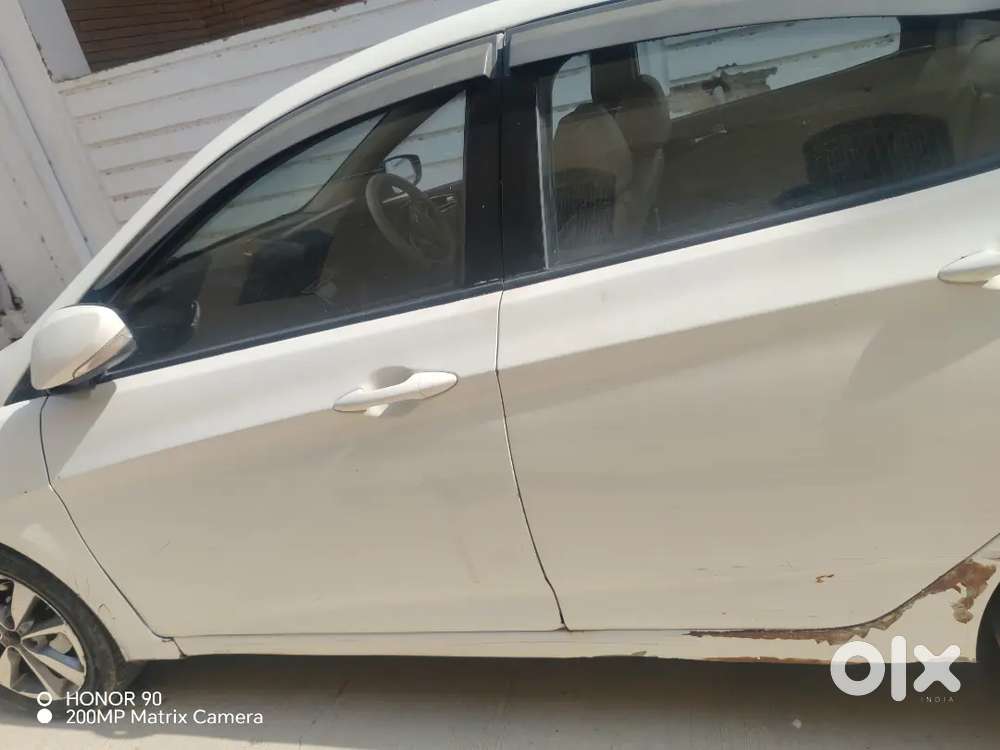 Hyundai Fluidic Verna 2014 Diesel 120000 Km Driven