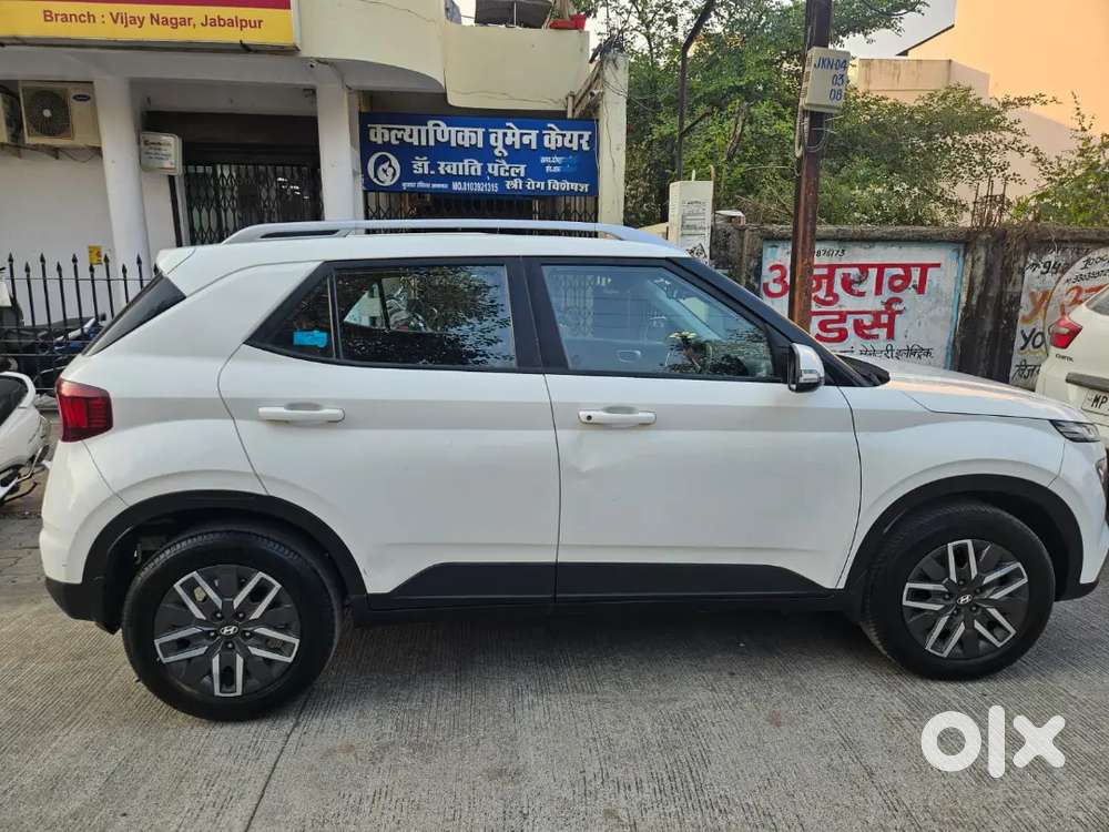 Hyundai Venue Diesel Manual 2021