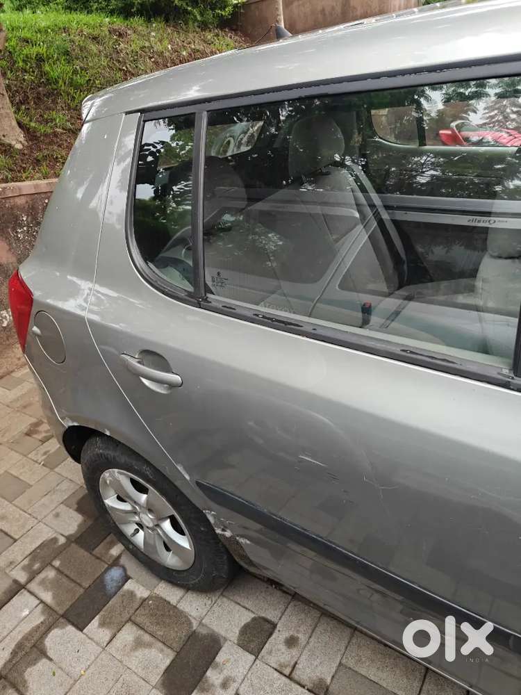 Skoda Fabia 2011 Petrol 78000 Km Driven