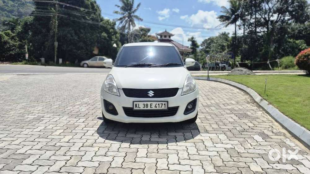 Maruti Suzuki Swift Vxi, 2015, Petrol
