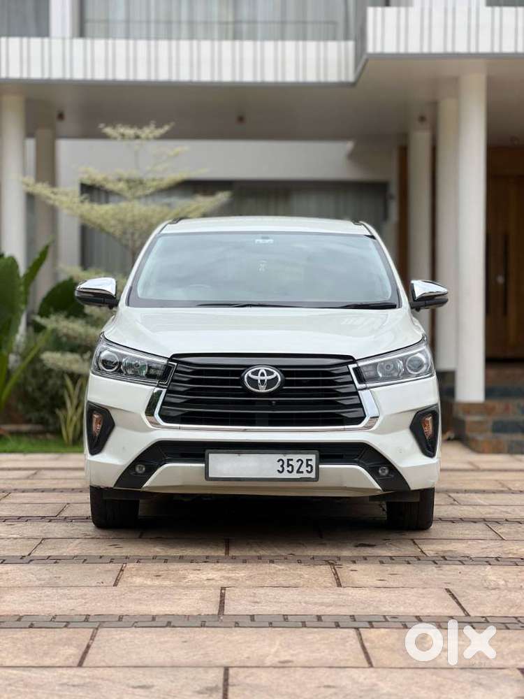 Toyota Innova Crysta 2.4 Z 7 Str, 2022, Diesel