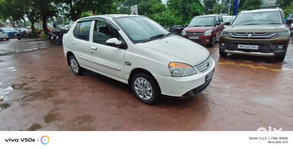 Tata Indigo Ecs 2013 Diesel Well Maintained