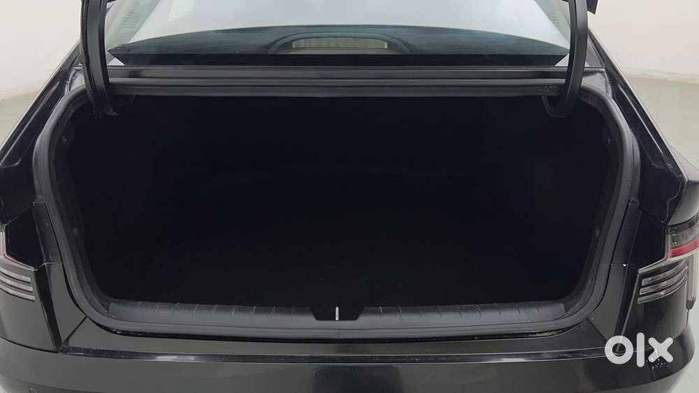 Hyundai Verna 1.5 Sx Turbo Petrol Mt, 2023, Petrol