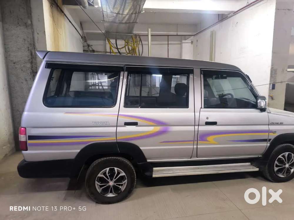 Toyota Qualis 2004 Diesel Well Maintained