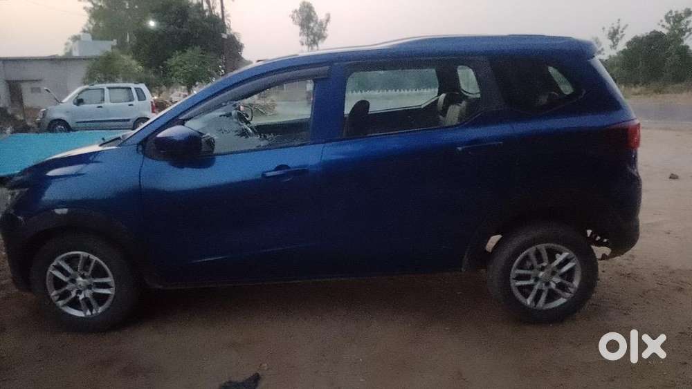 Renault Triber 2020 Petrol Well Maintained