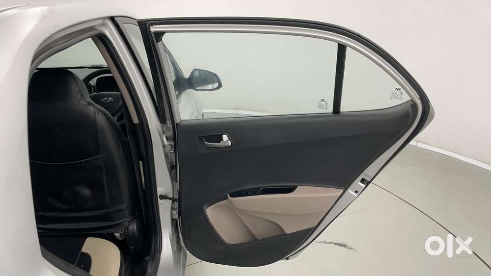 Hyundai Xcent 1.2 Vtvt Sx Option, 2015, Petrol