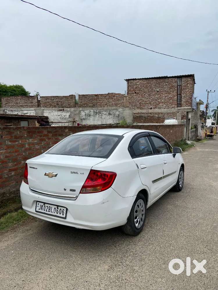 Chevrolet Sail 2015 Abs Petrol Well Maintained