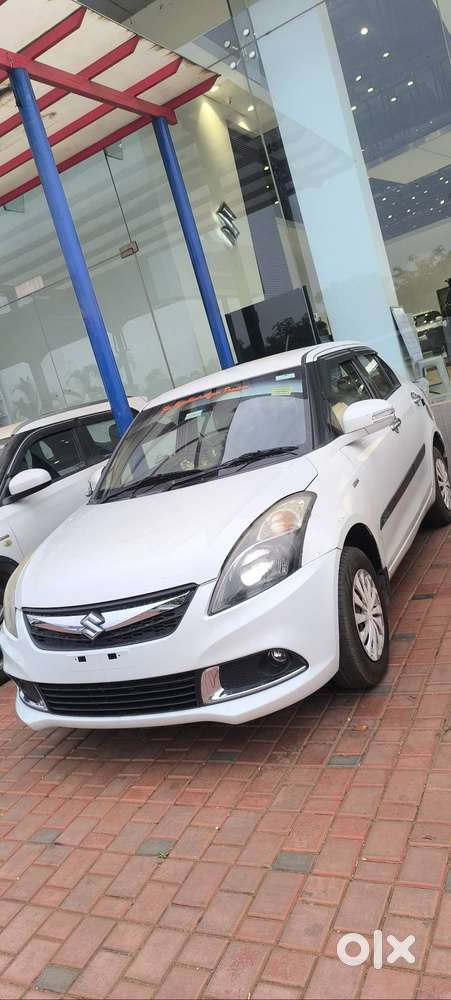 Maruti Suzuki Swift Dzire 2015 Diesel 225000 Km Driven