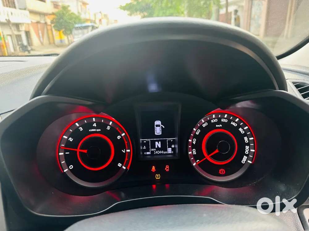 Mahindra Xuv300 Turbosport 2023 Petrol 16000 Km Driven