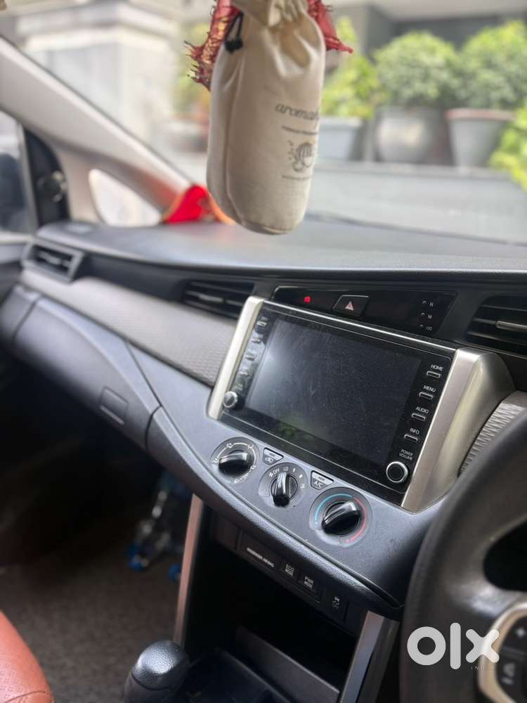Toyota Innova Crysta 2021 Automatic Single Handed Driven