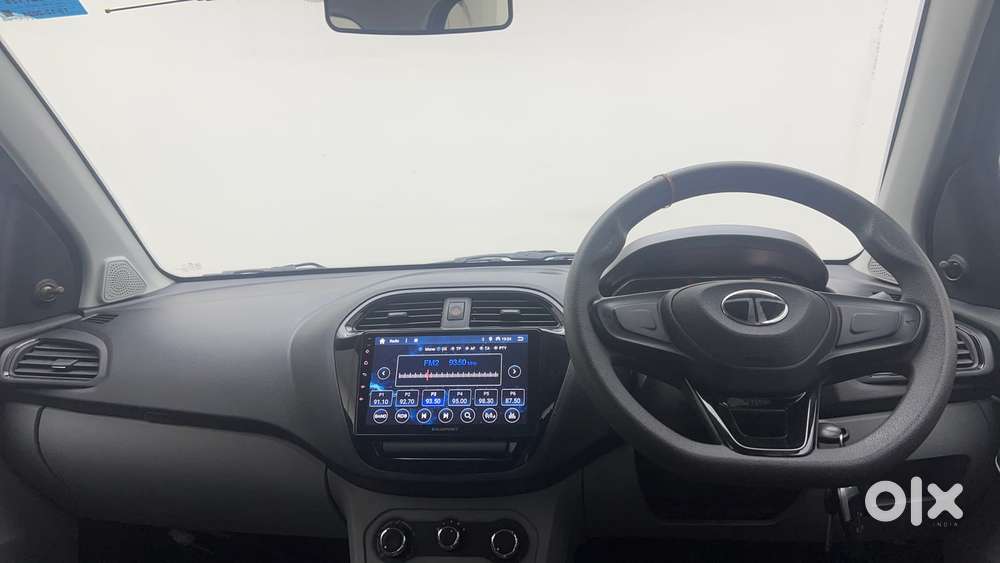 Tata Tiago Xe, 2024, Petrol