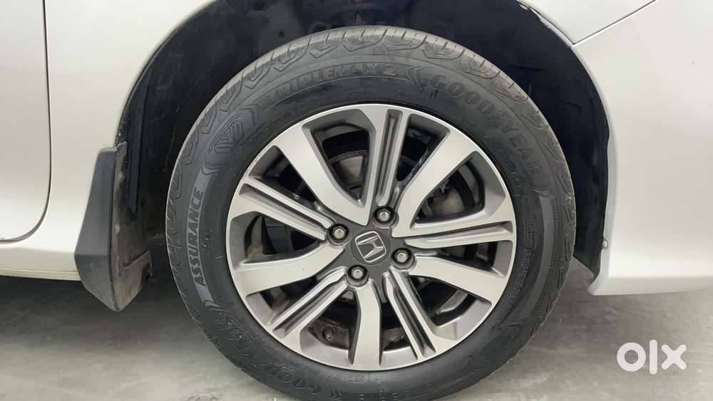 Honda City 1.5 V 4th Gen I-vtec Mt, 2022, Petrol