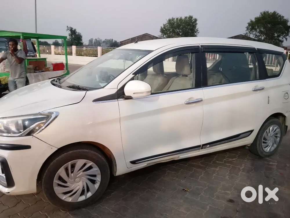Maruti Suzuki Ertiga 2021 Cng & Hybrids 136000 Km Driven