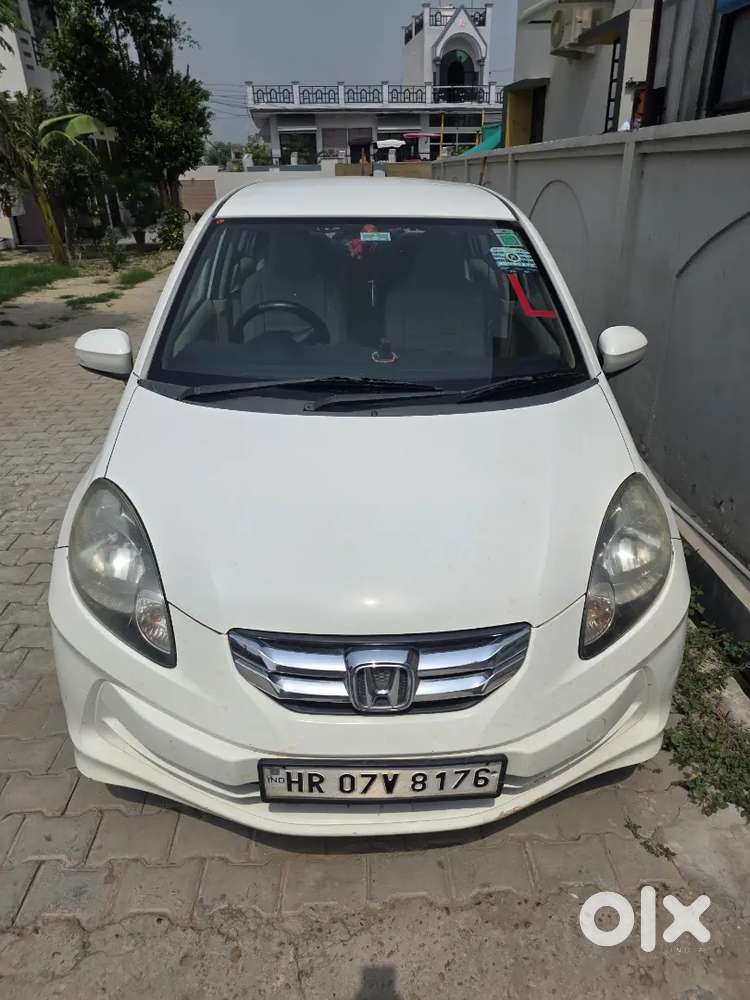 Honda Amaze 2014