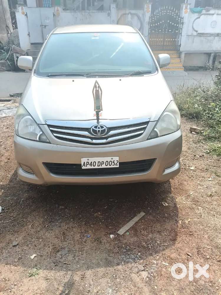 Toyota Innova 2007 Diesel 470000 Km Driven