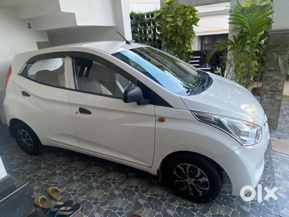 Hyundai Eon 2013 Variant