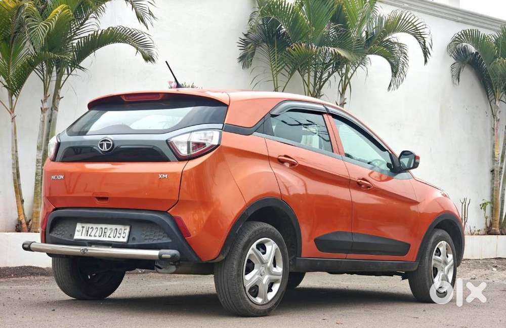 Tata Nexon 1.5 Revotorq Xm (s), 2019, Petrol