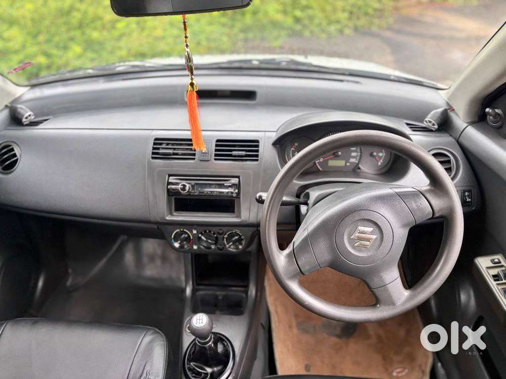 Maruti Suzuki Swift Dzire Ldi Bsiv, 2010, Diesel
